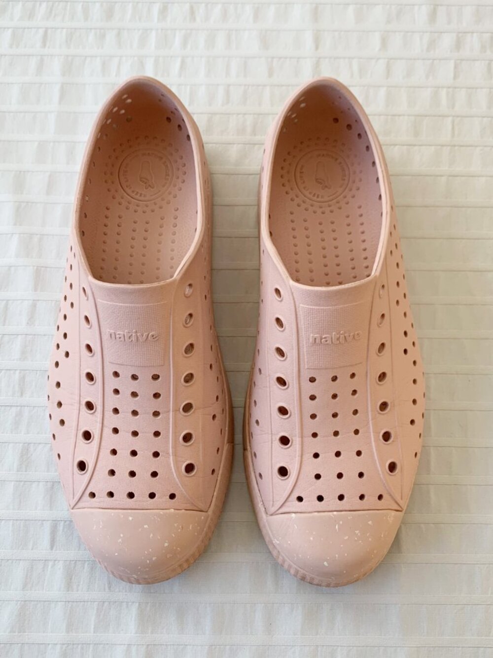 Native Jefferson Sneakers • Chameleon Pink | Bloom Collection • J6 (Women’s 8)